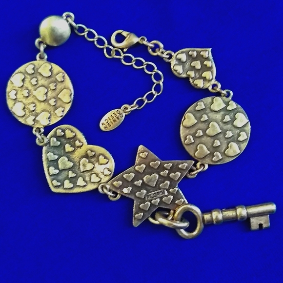 Pilgrim Danish Designs Gold Plated Green Enamel and Crystal Bracelet - Picture 4 of 8